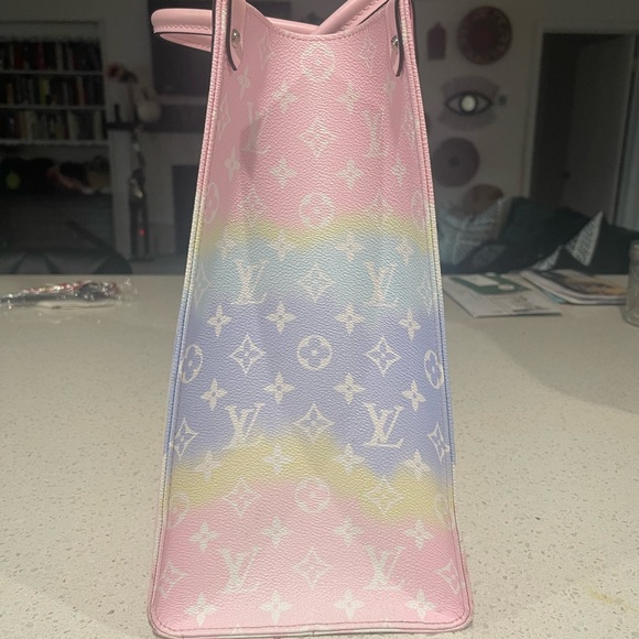 Louis Vuitton on the go Escale GM - Picture 2 of 9